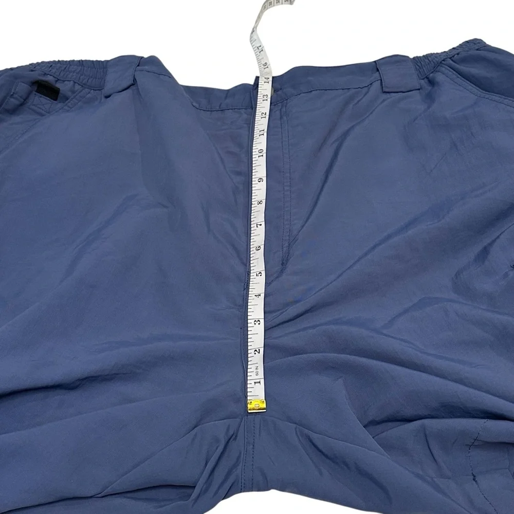 Bass Pro Shops Blue Cargo Shorts with Elastic Waistband waist‎ 48